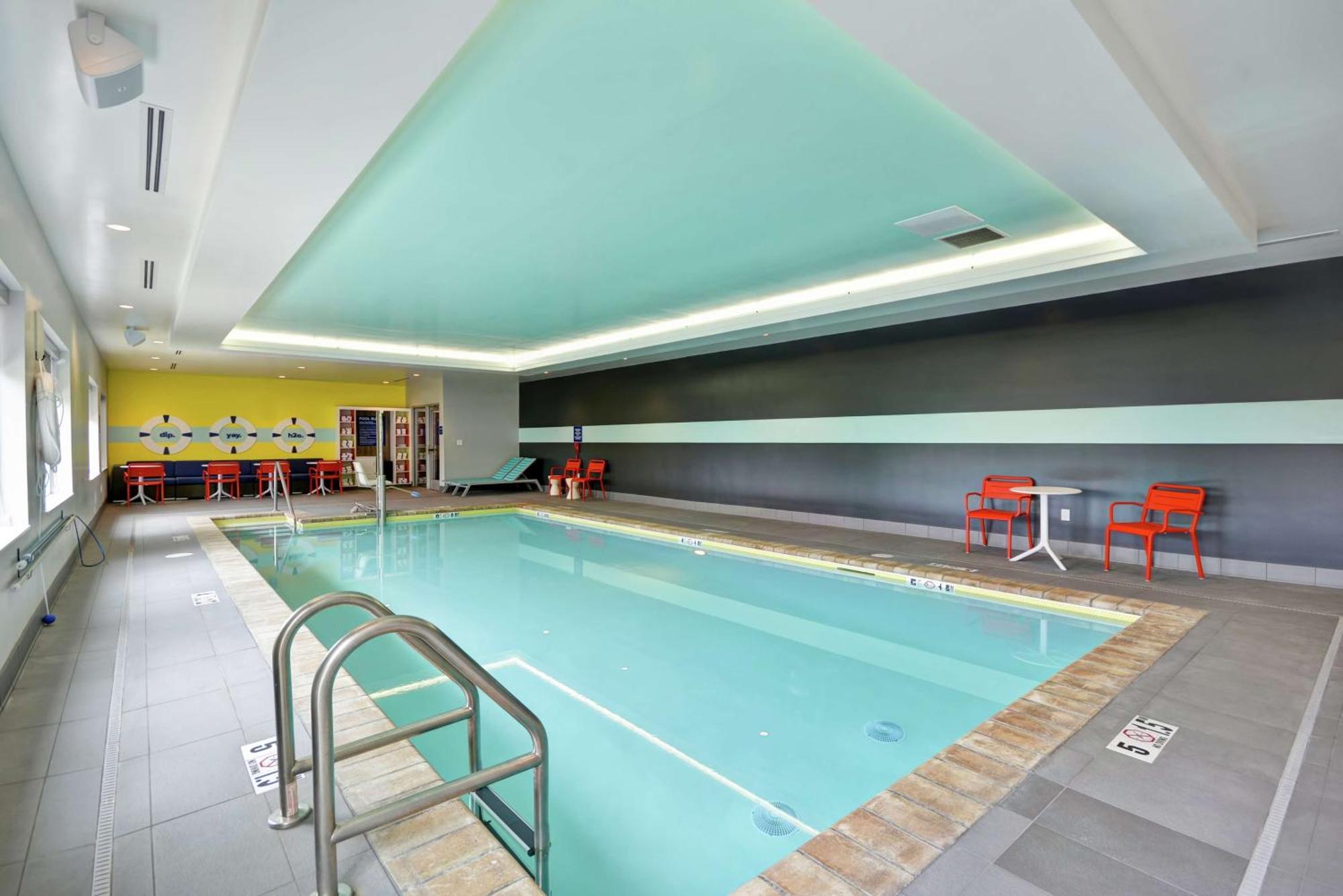 Tru By Hilton Chicopee Springfield Hotel Екстериор снимка